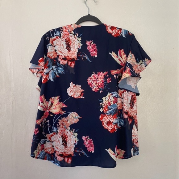 Blue Amaryllis Tie Front Blouse Women’s Plus Size 2X Flutter Cap Sleeves Button - Picture 2 of 8